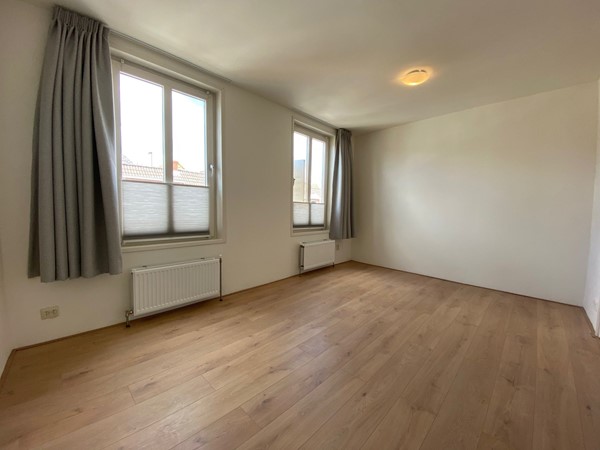 Medium property photo - Van Julsinghastraat 27, 9724 LN Groningen